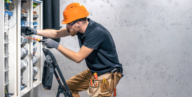 Best Residential Electrician Services  in Pittsfield, IL